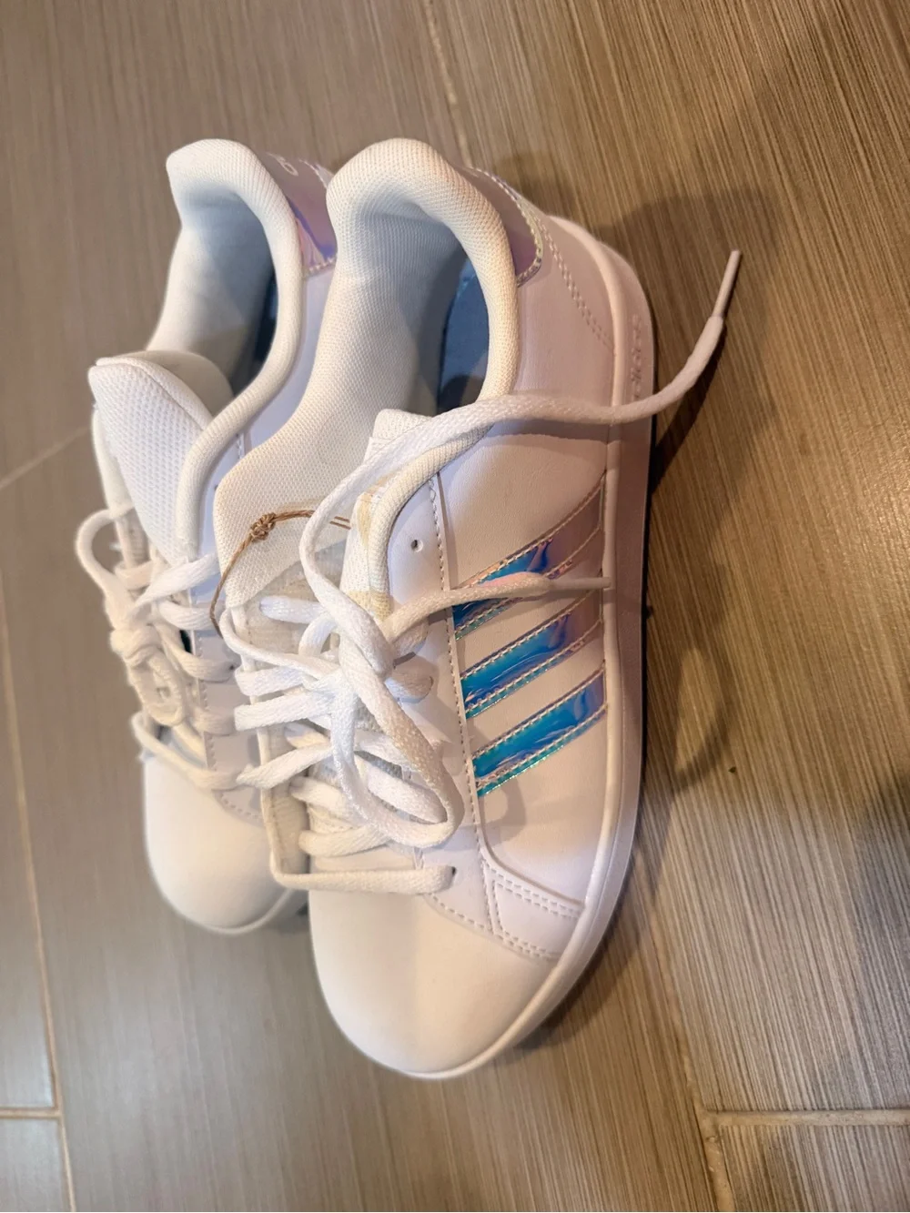 Kids White Sneakers with Iridescent Stripes
